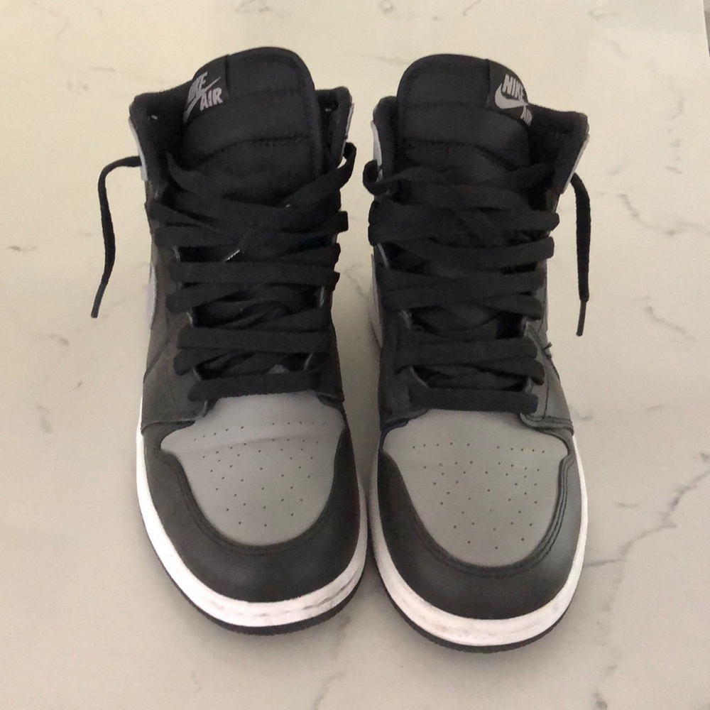 Shadow Jordan 1